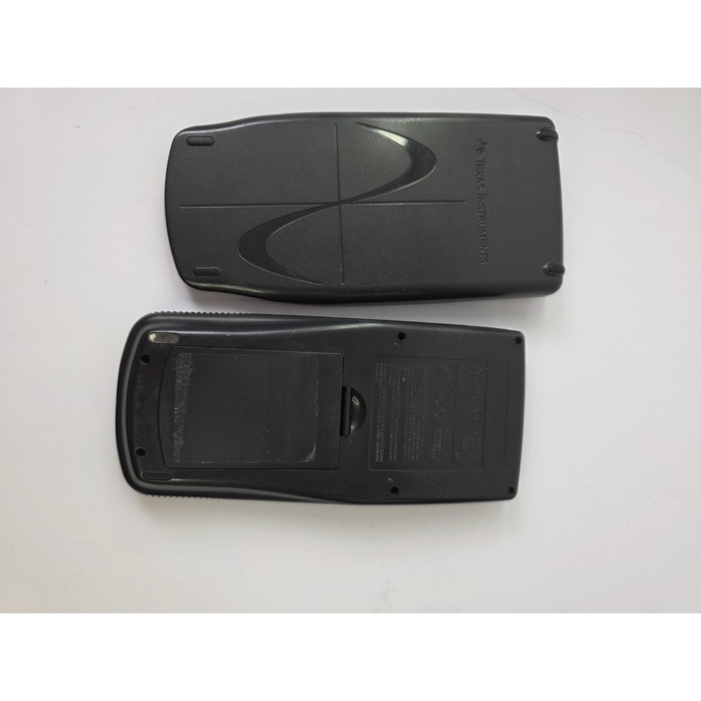 Vintage Texas Instruments TI-83 Plus Graphing Calculator & Case - Picture 5 of 5